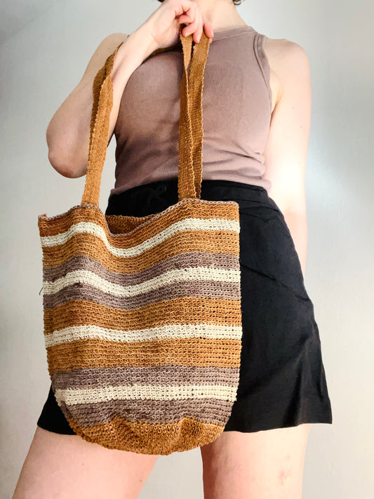 Bolso saco (Bucket bag) de chaguar hecho a mano - a rayas