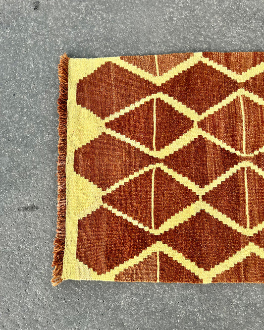 SUELO (unique) 150x60