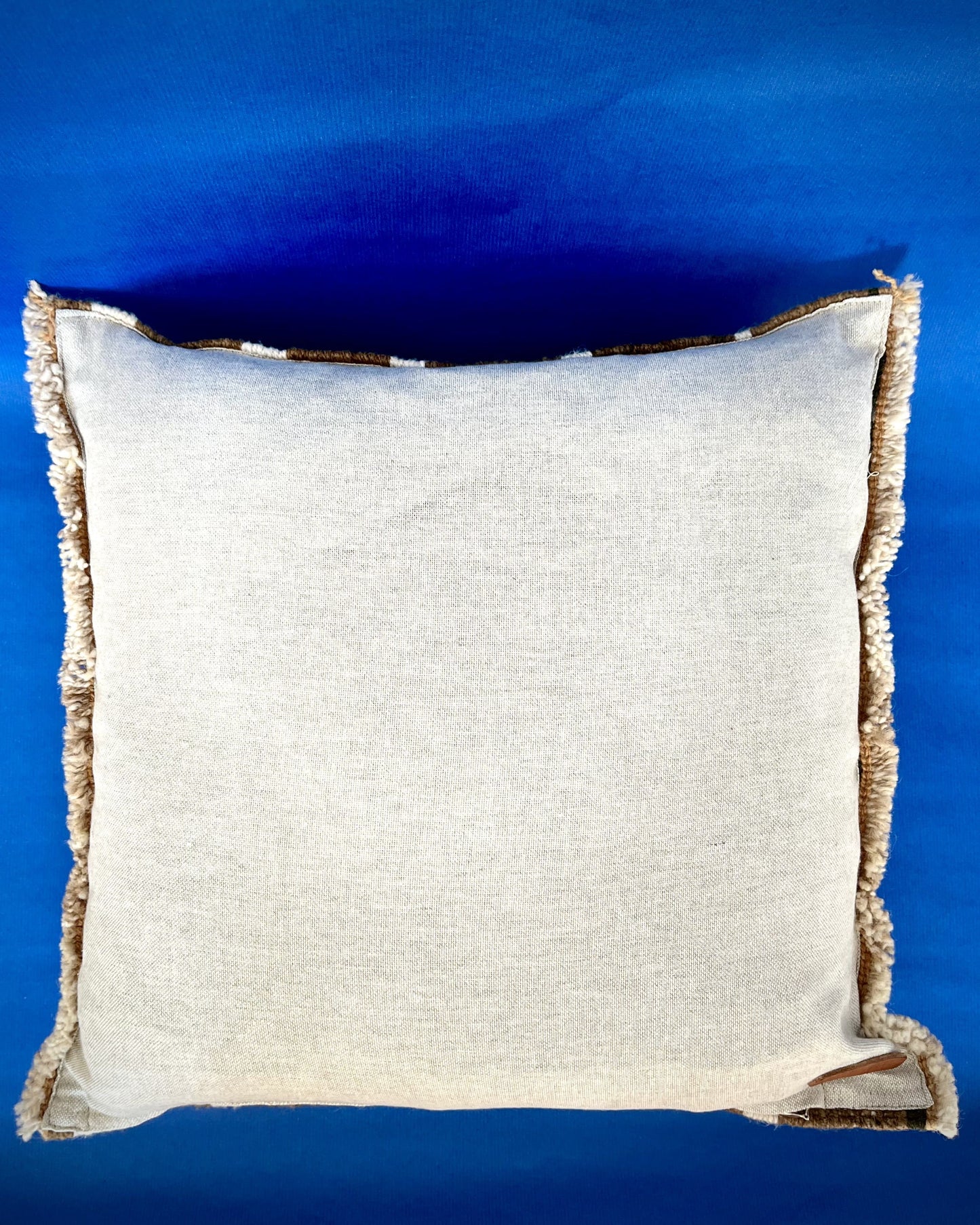 Handwoven Wool Cushion from the Qomle'ec (unique)