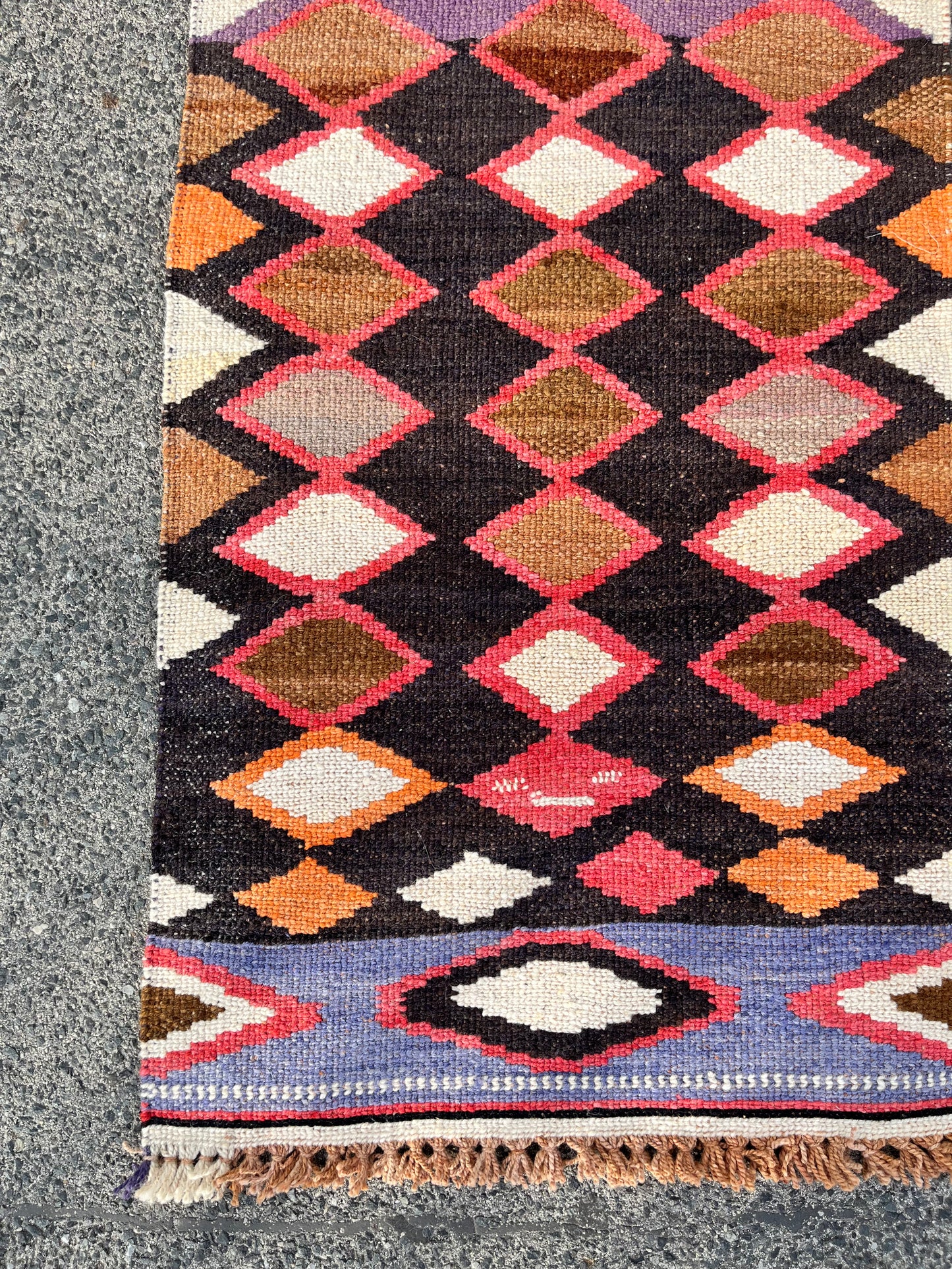SUEÑO handwoven wool rug made from 100% virgin wool, dyed with plants, sustainable and fair, 120x60 cm, made from indigenous women artisans in Argentina