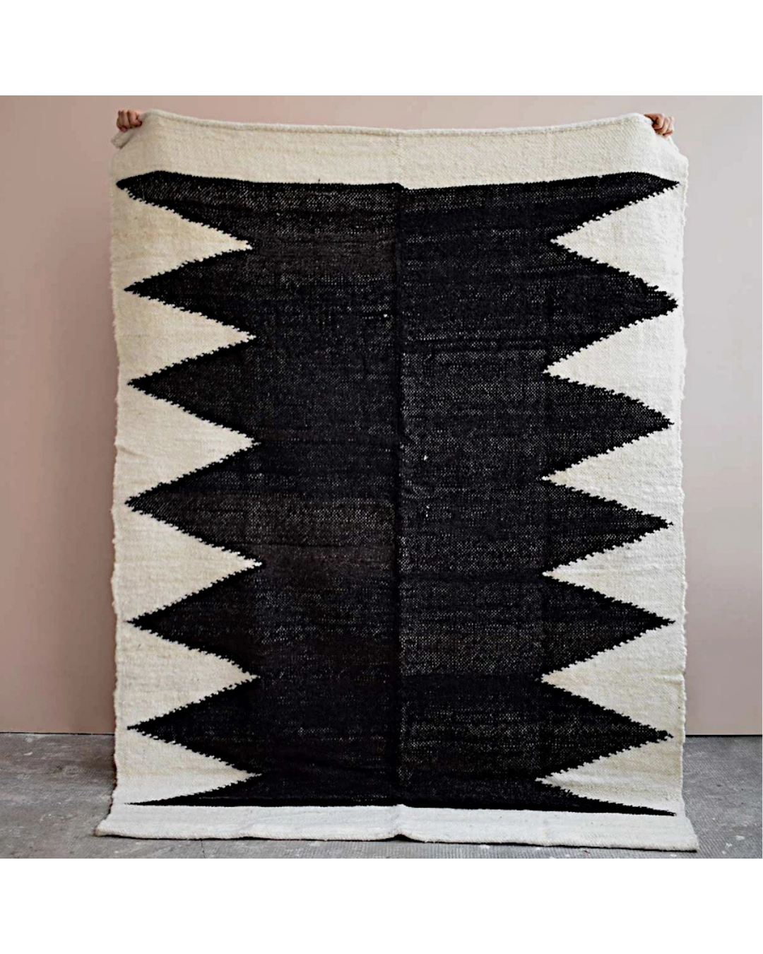 TRIÁNGULOS wool rug (high pile)