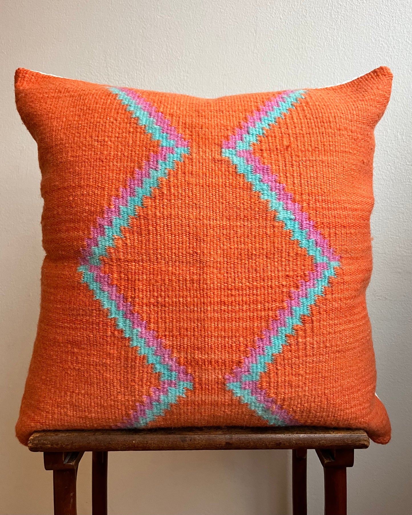 Handwoven wool cushion cover SERPIENTE NARANJA