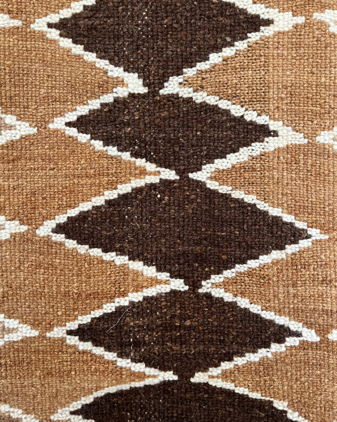 COMUNIDAD (unique) 120x60 – handwoven wool rug