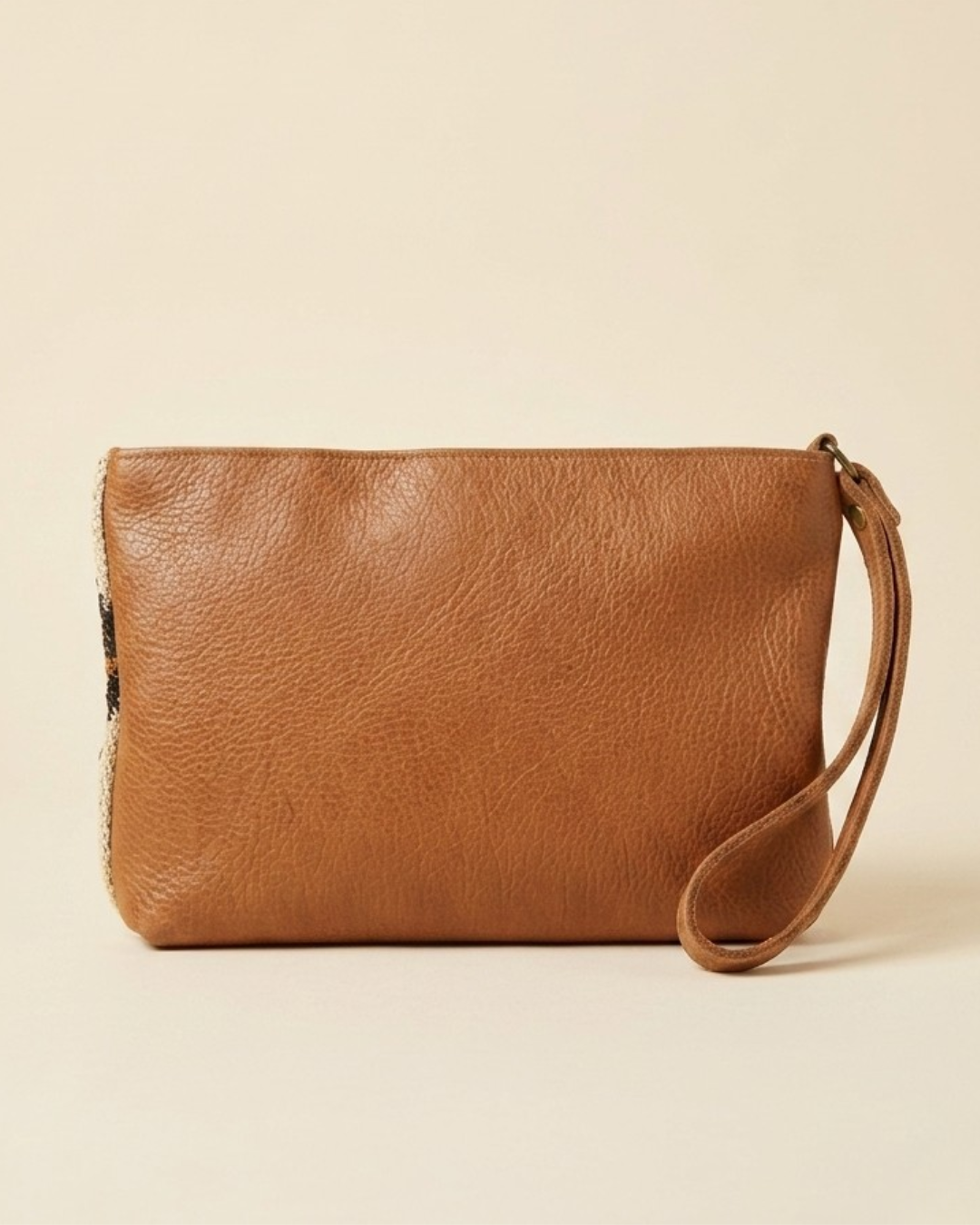 Leather clutch with chaguar - unique piece