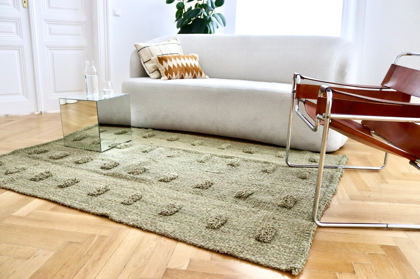 POMPONES wool rug (high density)