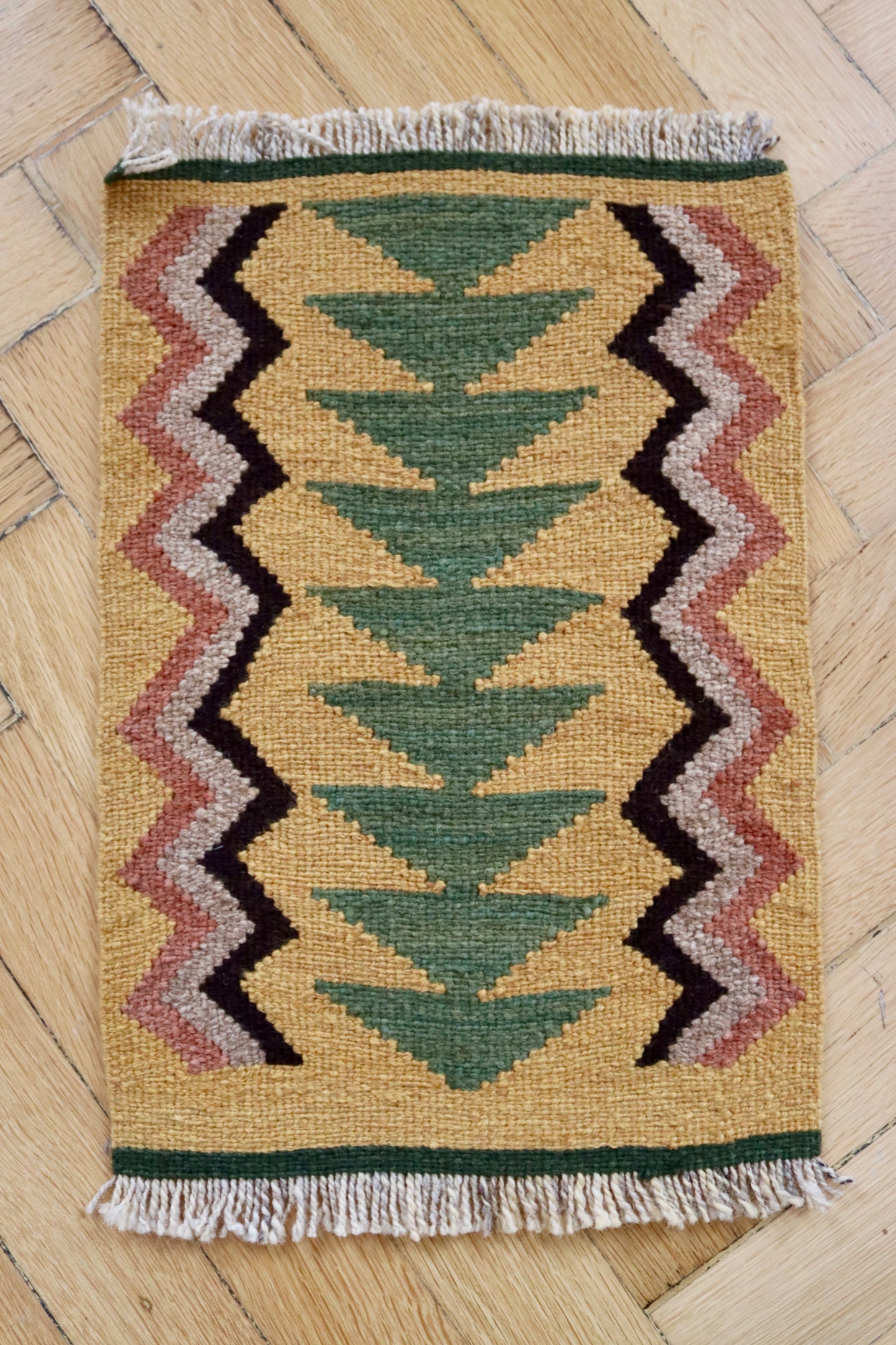 Mini rug Matriarca #2