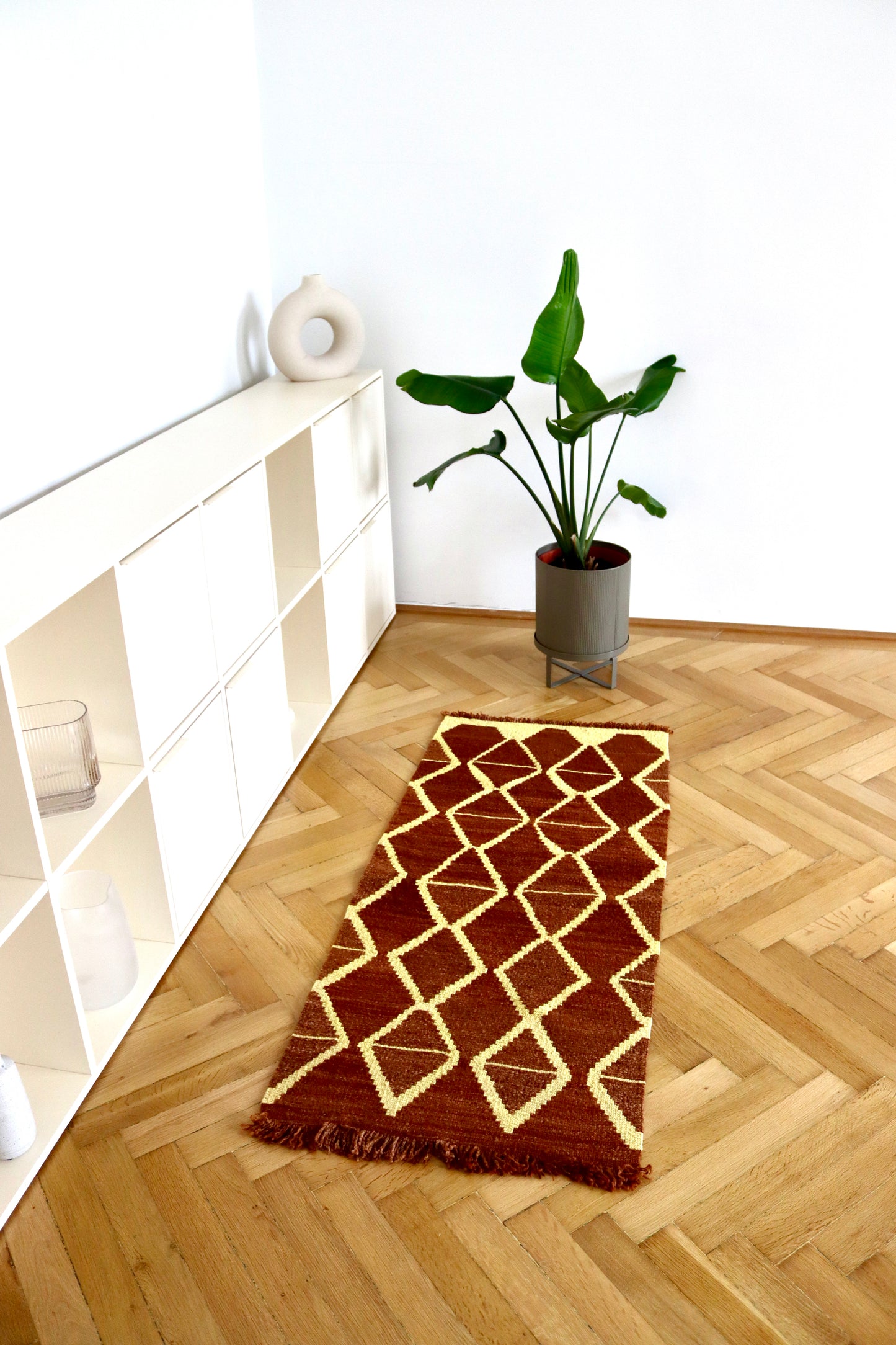 SUELO (unique) 150x60