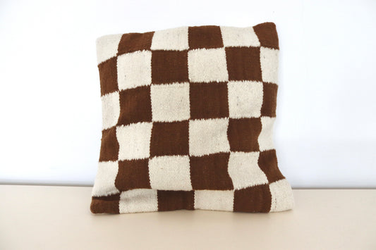 Handwoven decorative cushion "Damero"