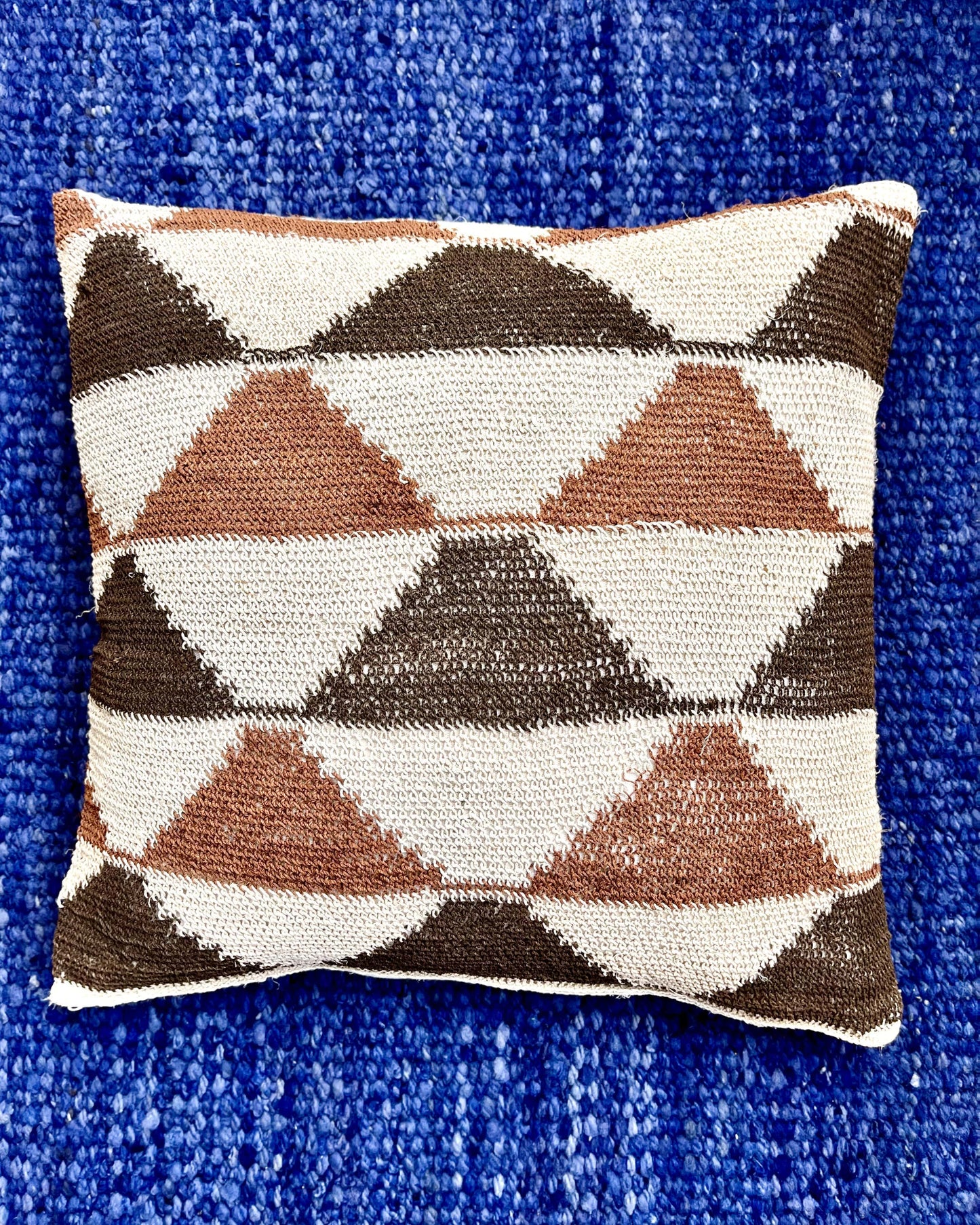 Handwoven Chaguar Cushion (unique)