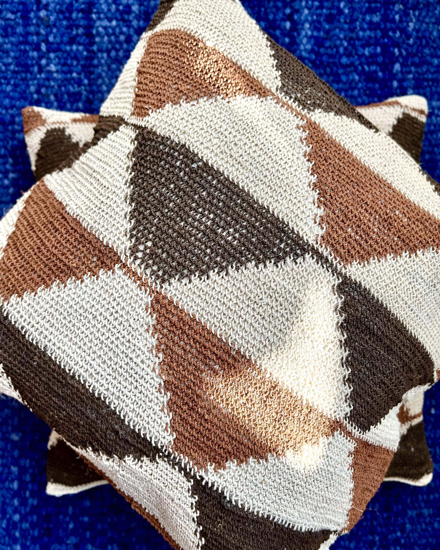 Handwoven Chaguar Cushion (unique)