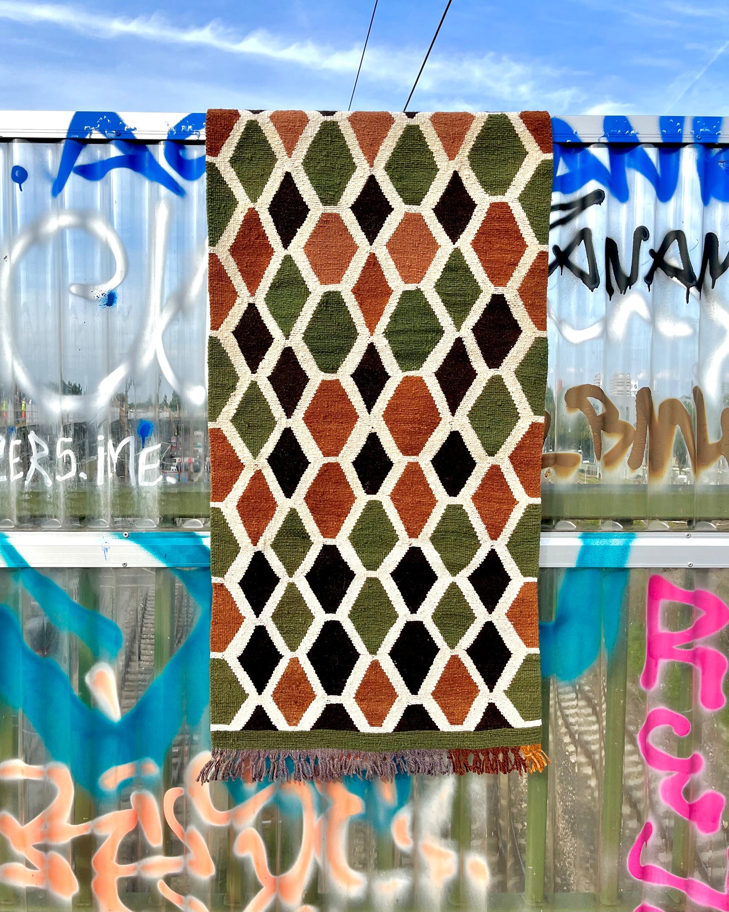 PATIO handwoven wool rug made from 100% virgin wool, dyed with plants, sustainable and fair, 150x60 cm, made from indigenous women artisans in Argentina
