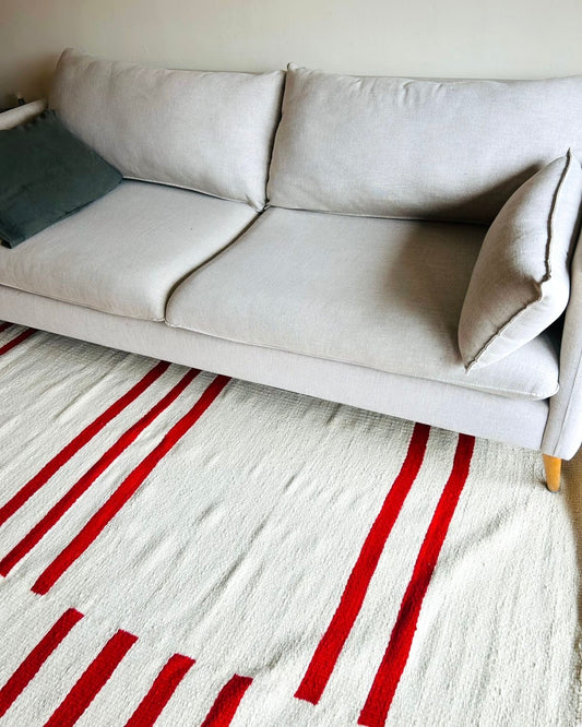 RAYAS wool rug (lower profile)