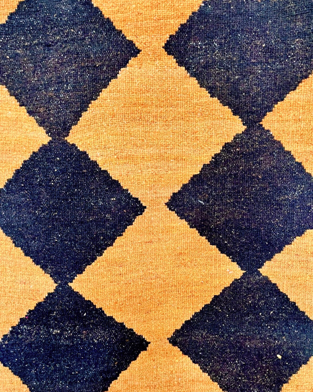 ROMBO (unique) 150x60 – handwoven wool rug