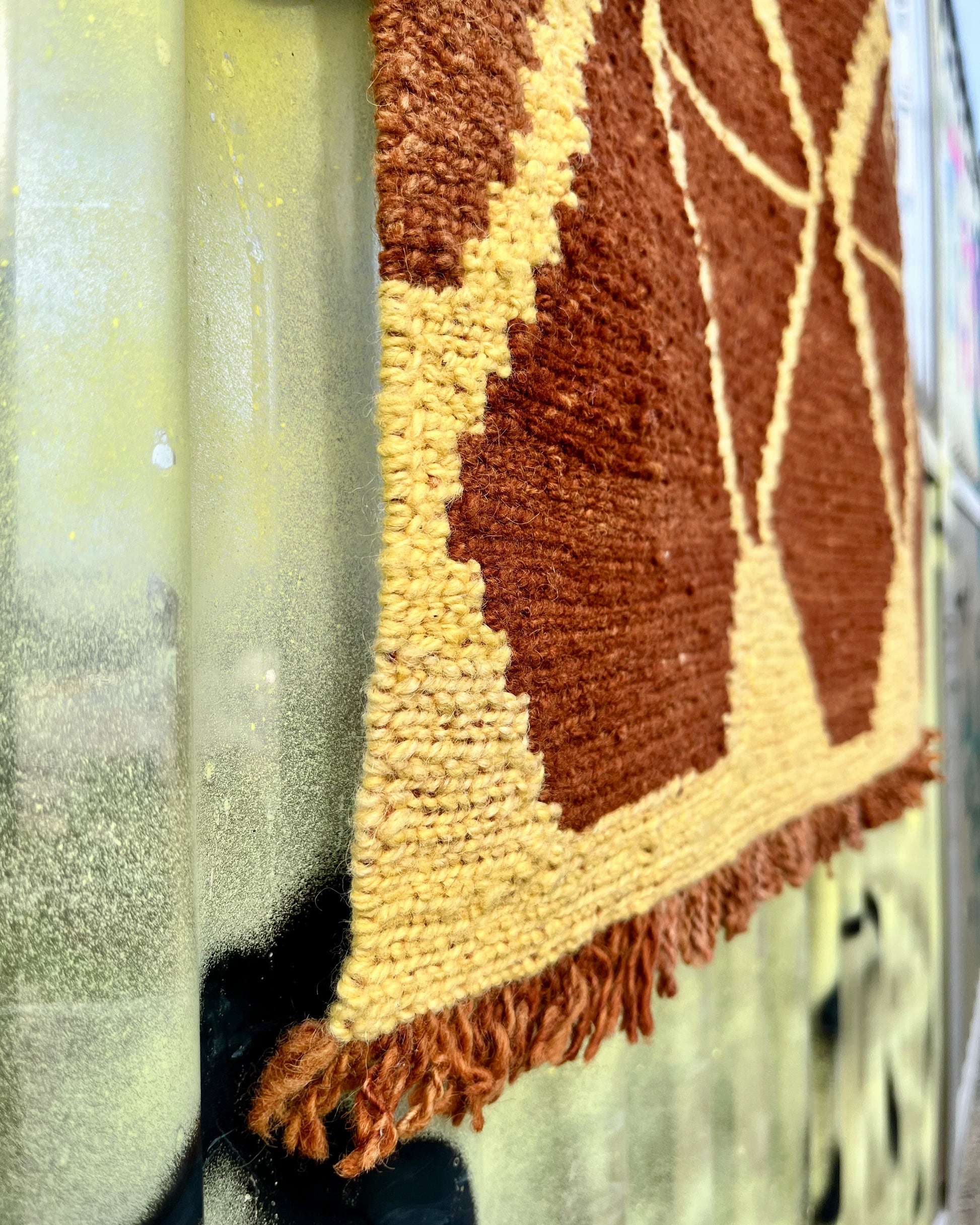 SUELO handwoven wool rug made from 100% virgin wool, dyed with plants, sustainable and fair, 150x60 cm
