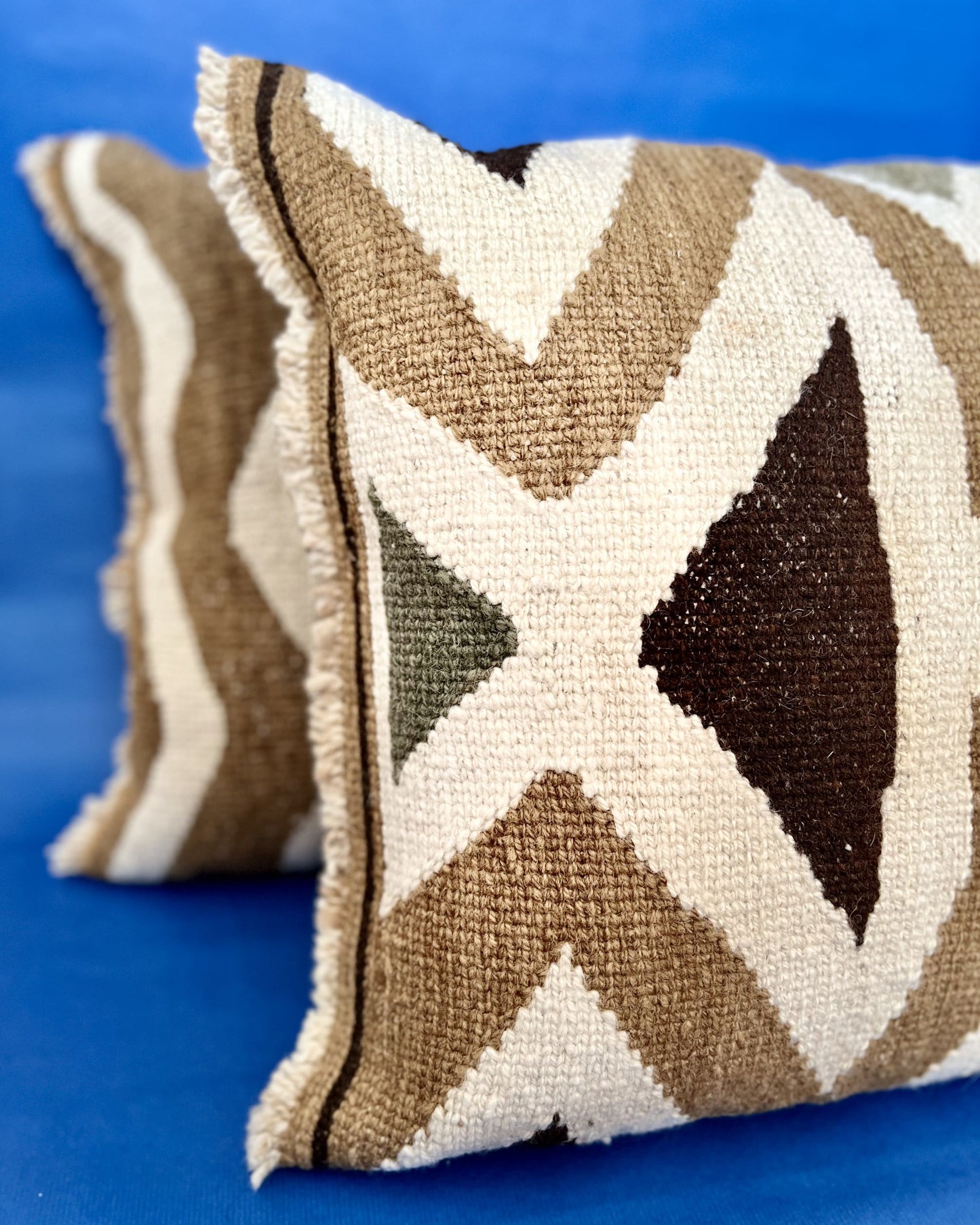 Detail: Wool Cushion Cover from the Qomle'ec women, 50x50 cm, sustainable and fair