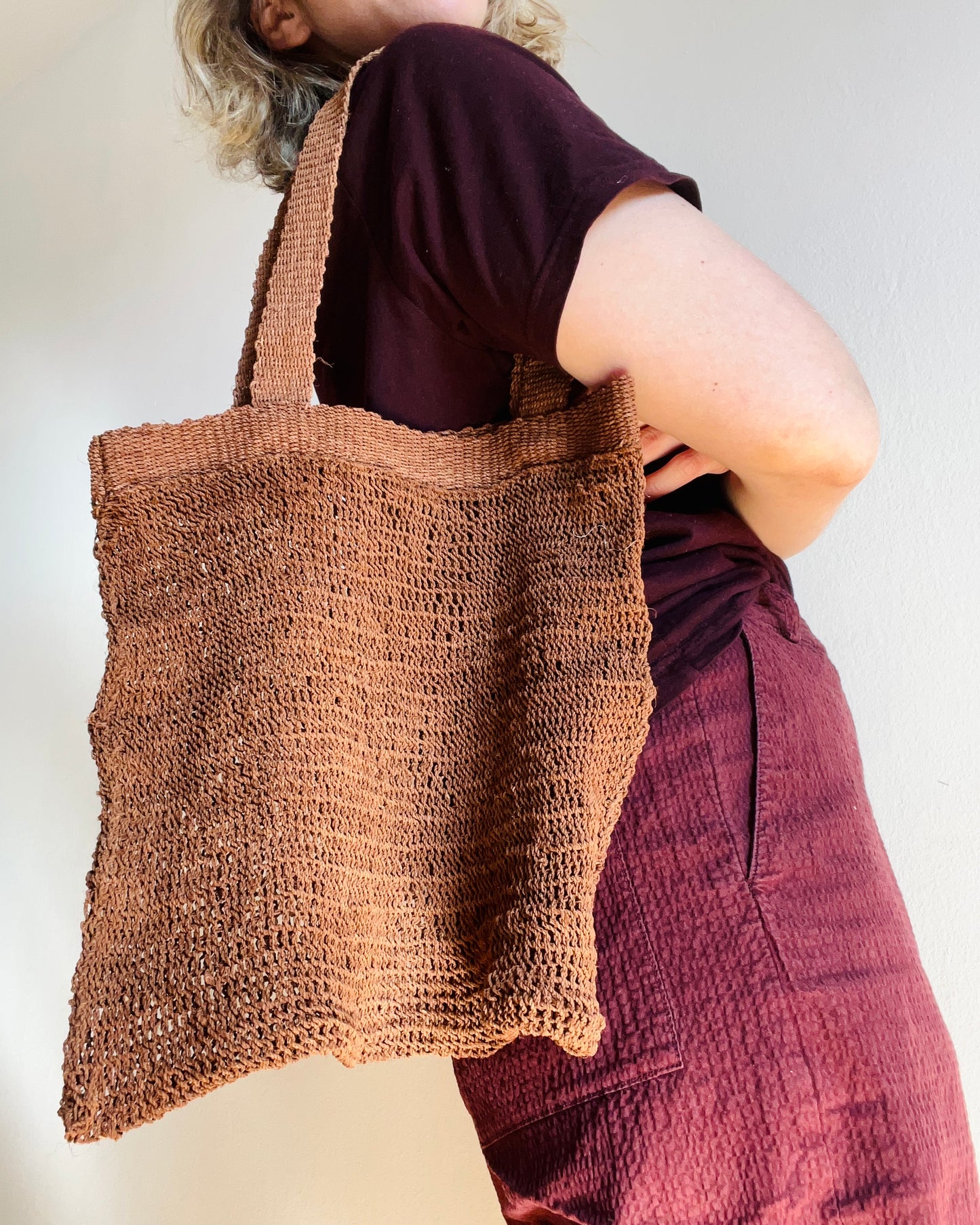 Handmade Chaguar (delicate) Mesh Tote - chocolate brown