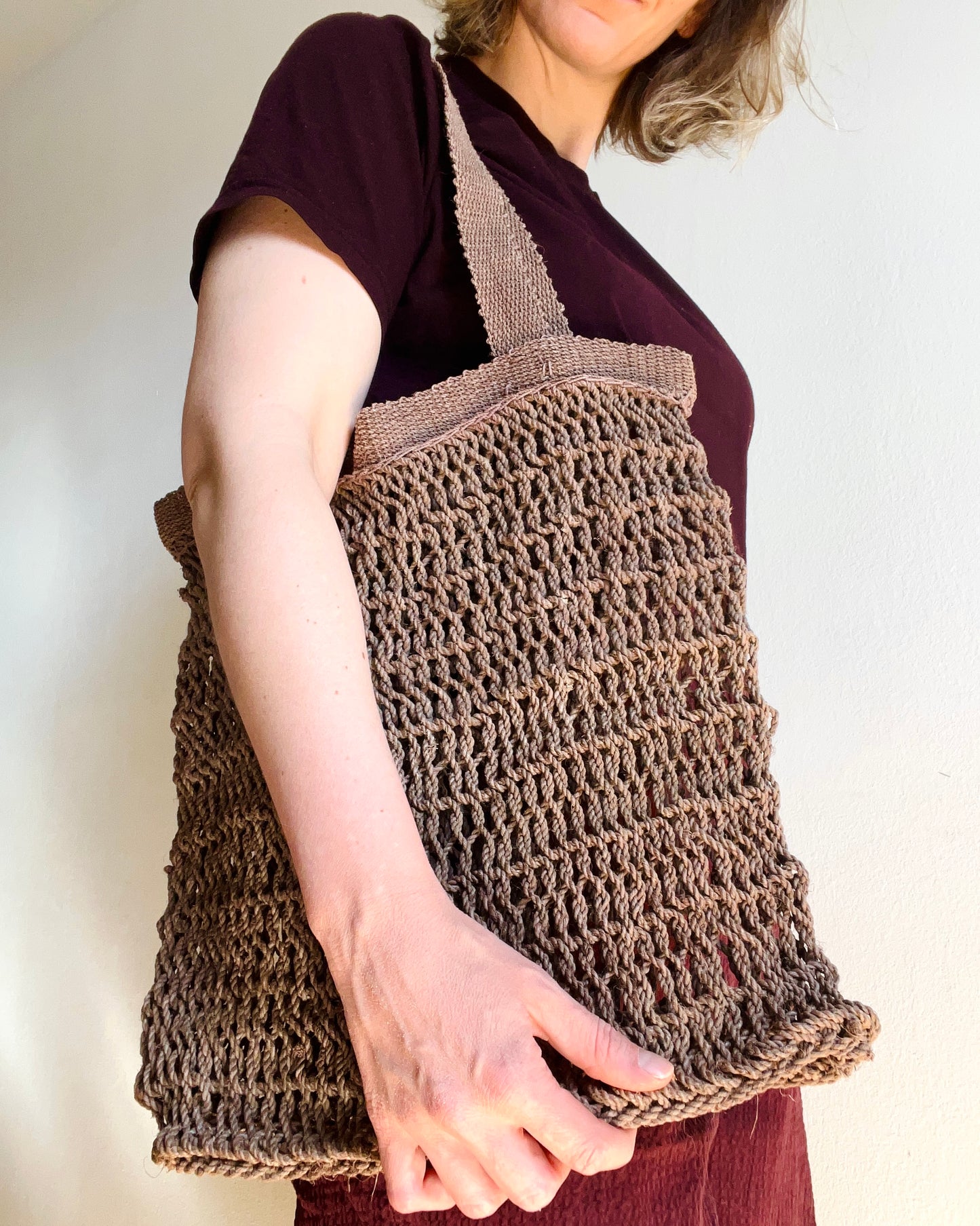 Handcrafted Chaguar Chunky Mesh Bag – Earthy Brown